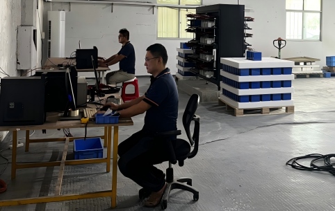 polishing CNC machining parts inventory display
